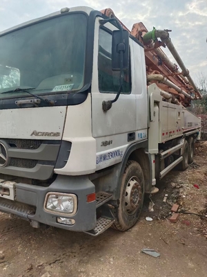 2012 ZoomLion 49M شاحنة مضخة خرسانة مستعملة داخل هيكل بنز